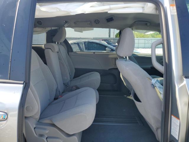 2019 TOYOTA SIENNA LE - 5TDKZ3DC9KS990733