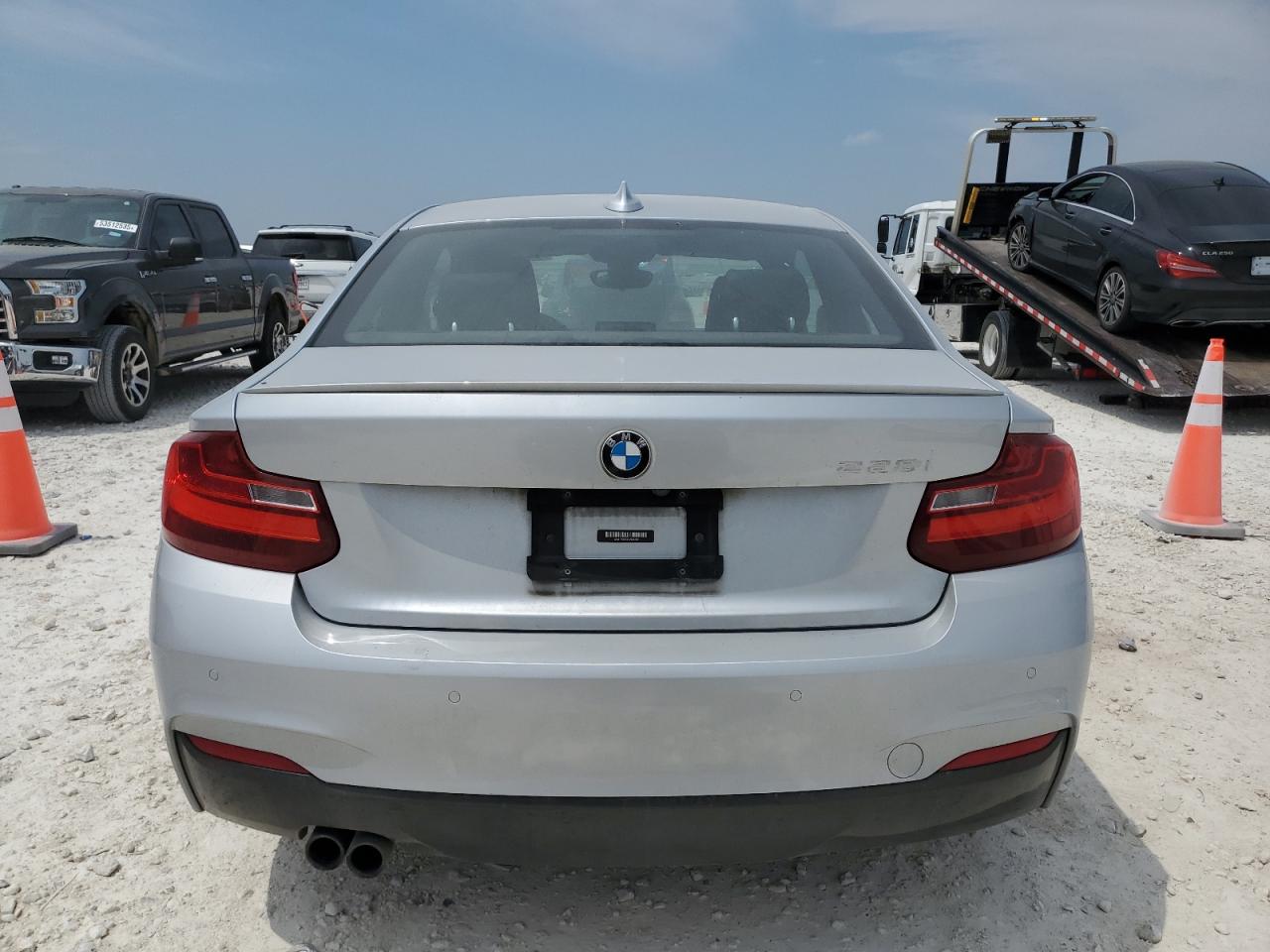 BMW 2 SERIES I SULEV