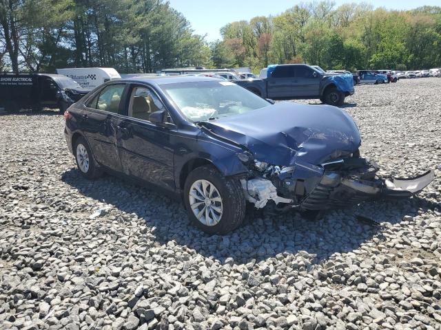 Vin: 4t1bf1fk7hu645928, lot: 54700695, toyota camry le 20174