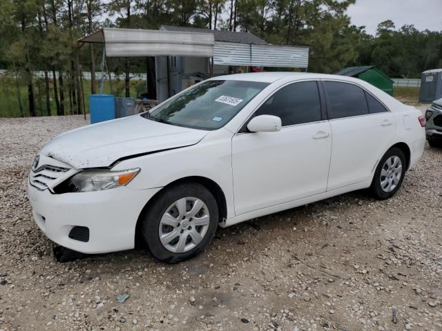 TOYOTA CAMRY BASE
