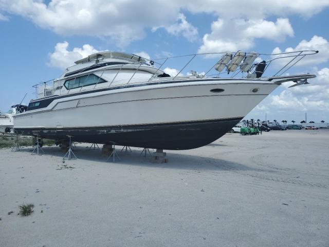 WELLS CARGO BOAT 1989 white   WELC5544E989 photo #1