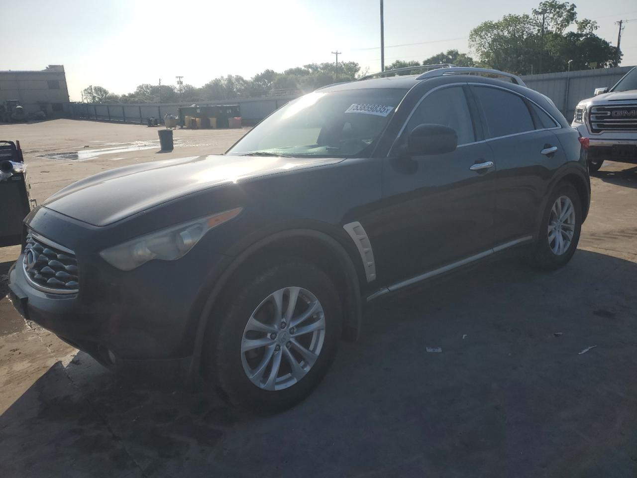INFINITI FX35