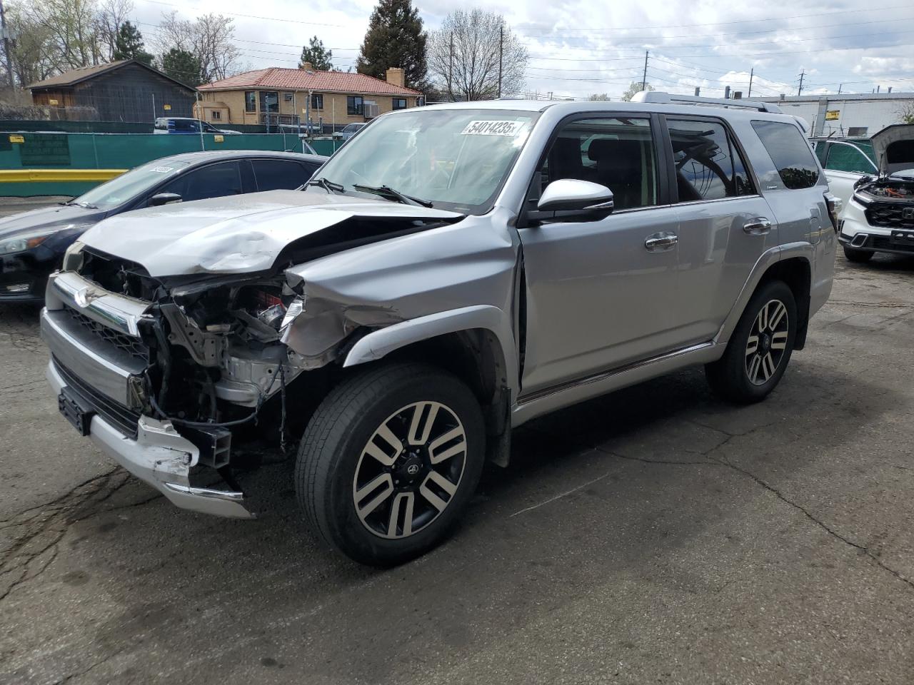 TOYOTA 4RUNNER SR5