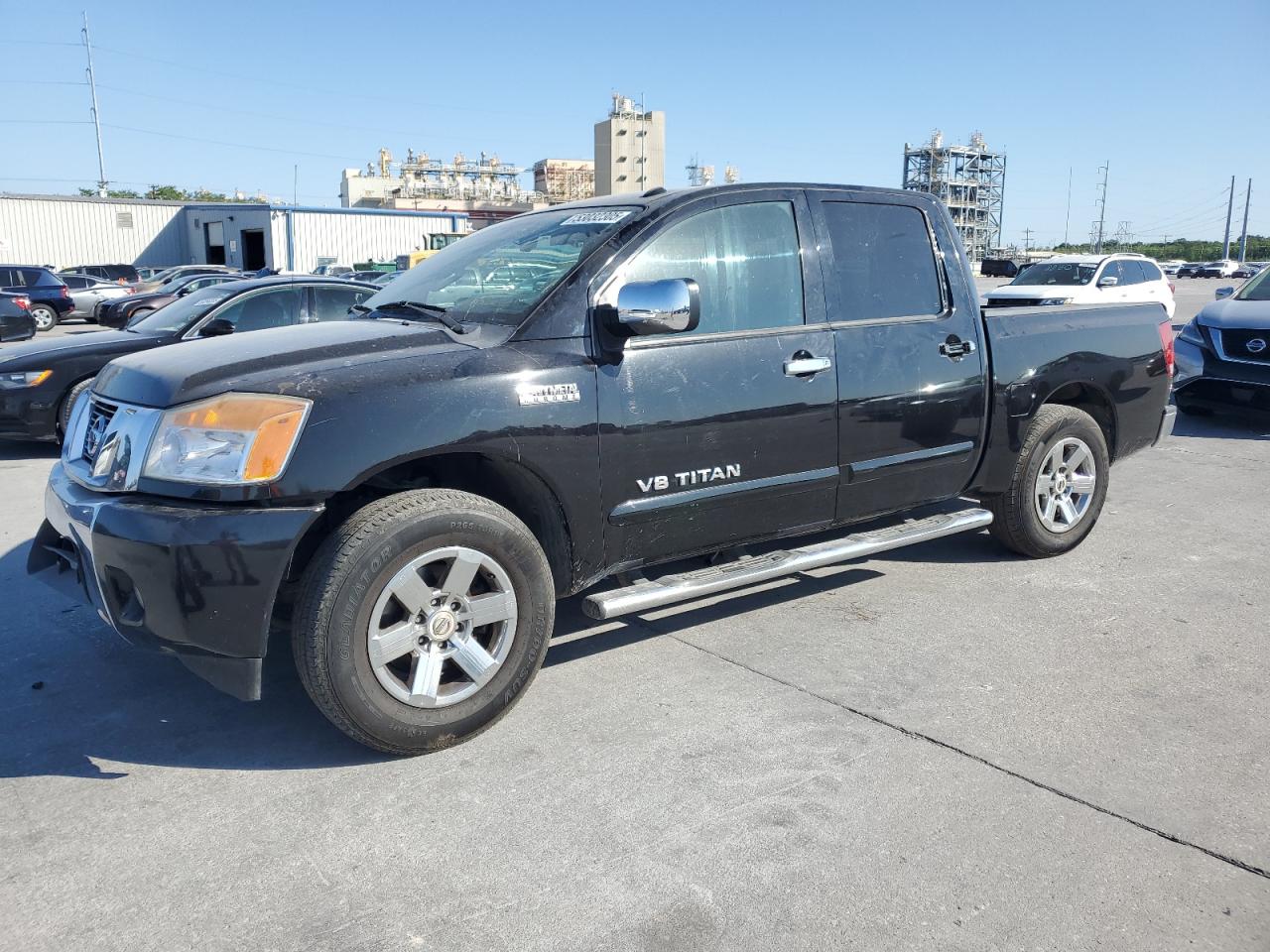 NISSAN TITAN S