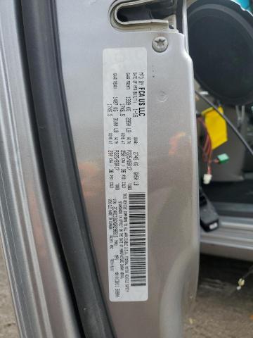 2016 CHRYSLER TOWN & COU - 2C4RC1BGXGR296515