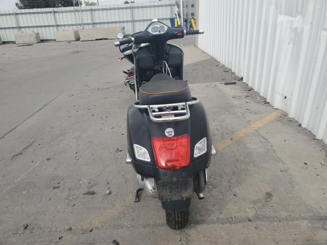 2014 VESPA GTS 300 SU ZAPM459L2E5802588