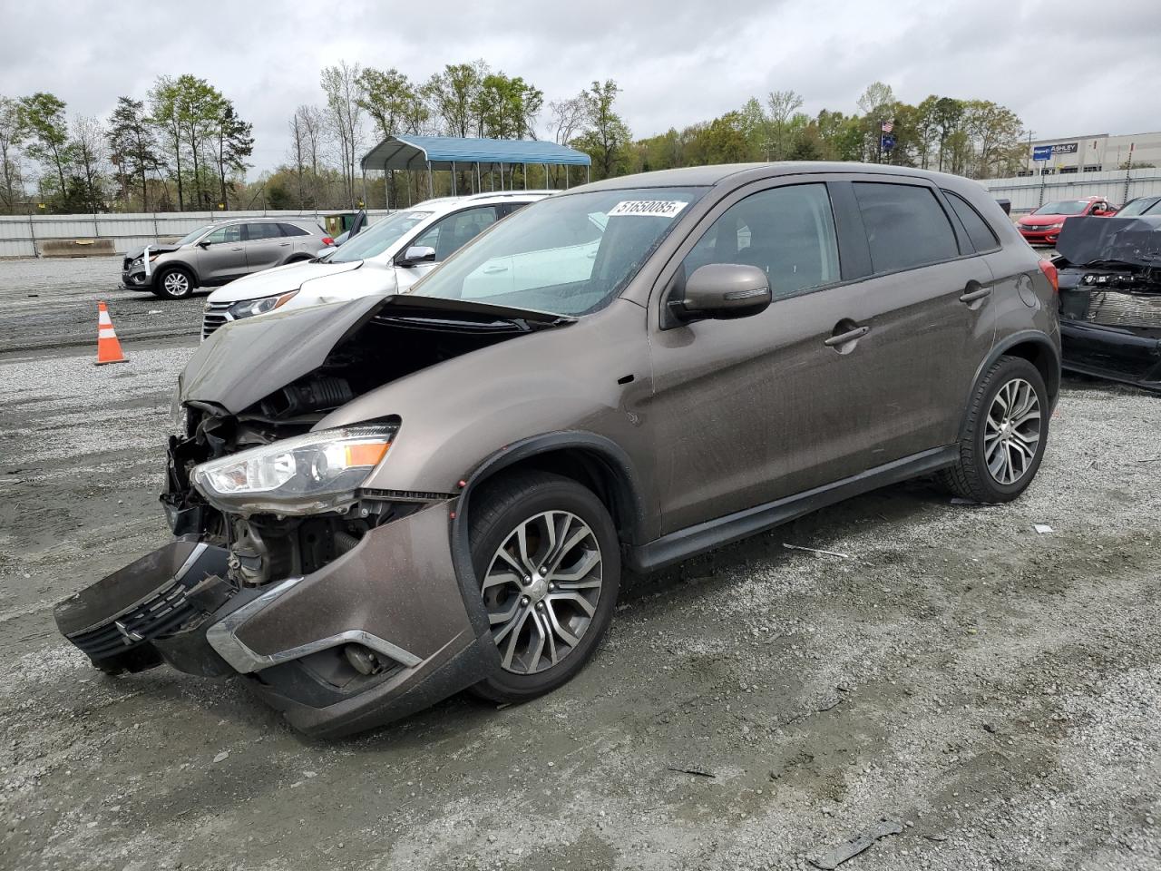 MITSUBISHI OUTLANDER ES