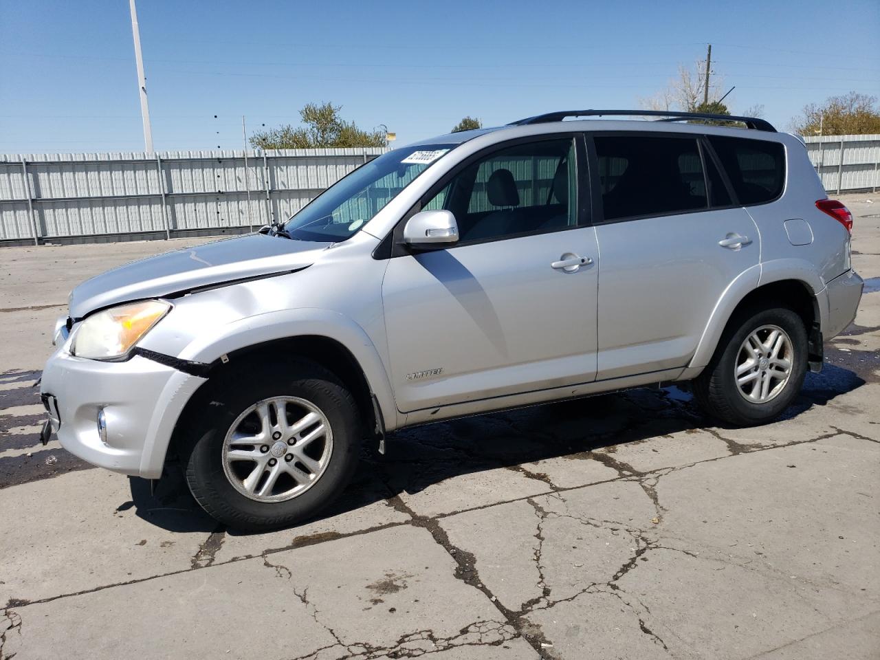 TOYOTA RAV4 LIMITED