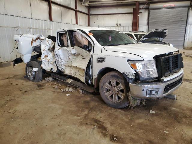 2017 NISSAN TITAN SV - 1N6AA1C6XHN558697
