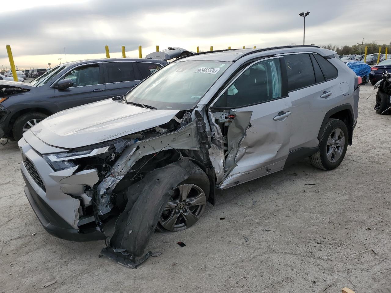 TOYOTA RAV4 XLE