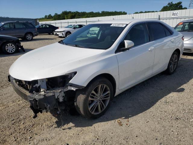 Vin: 4t1bf1fk6hu753621, lot: 52438575, toyota camry le 2017 img_1