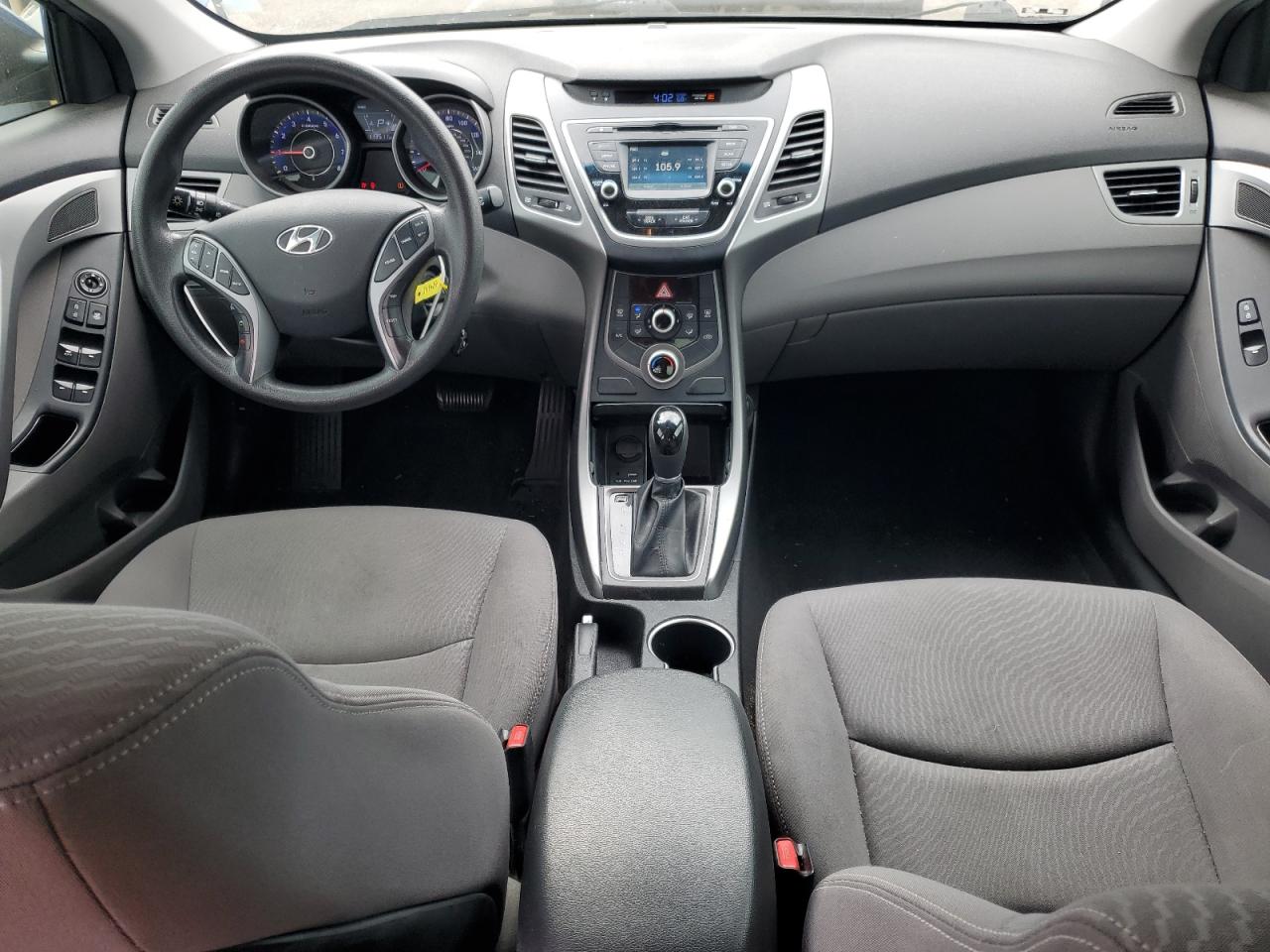 Hyundai Elantra se 2016