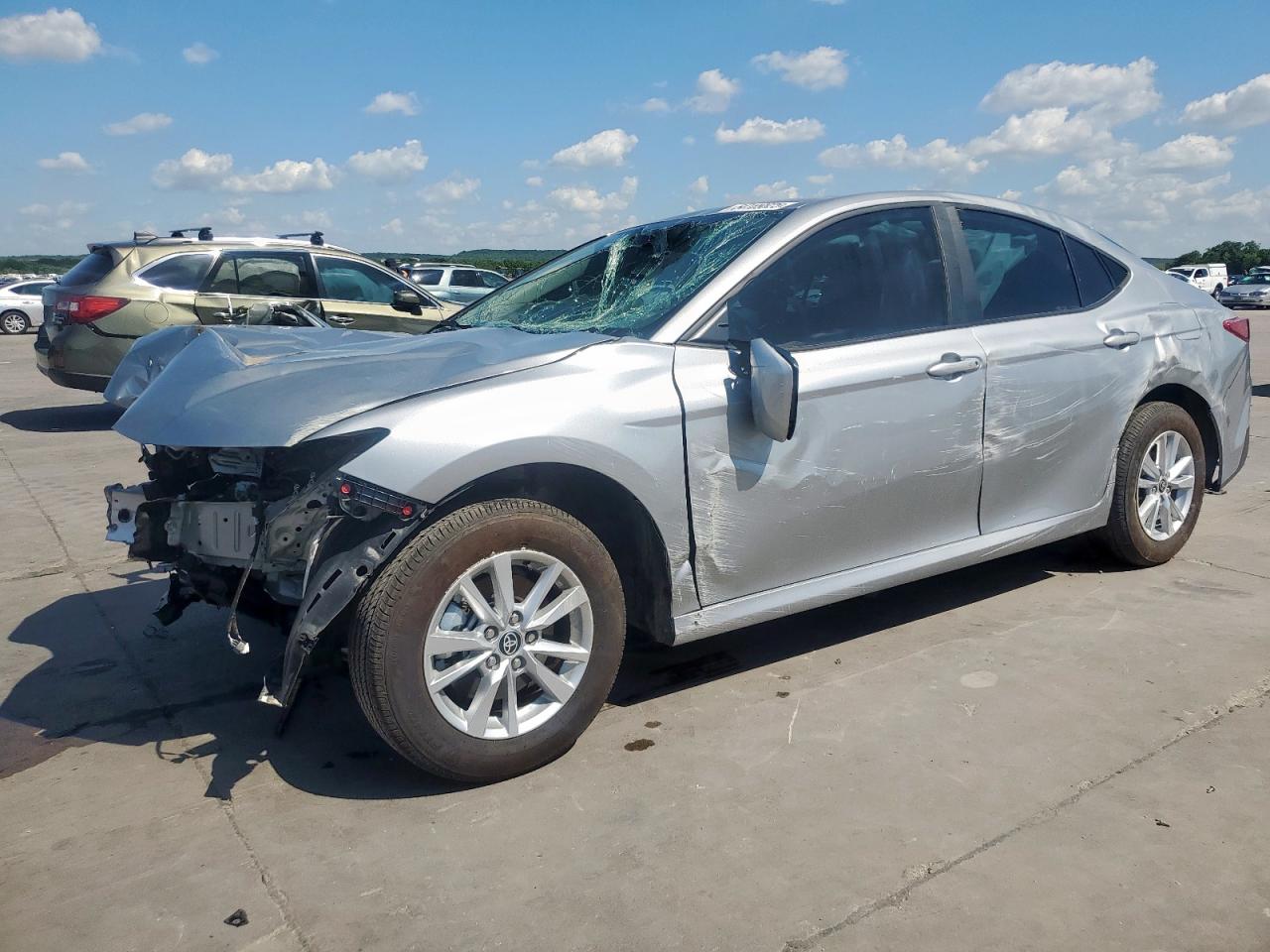 TOYOTA CAMRY XSE