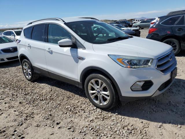 Vin: 1fmcu9g9xhua26017, lot: 55106825, ford escape se 20174