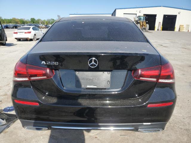 2019 MERCEDES-BENZ A 220 WDD3G4EB2KW034814