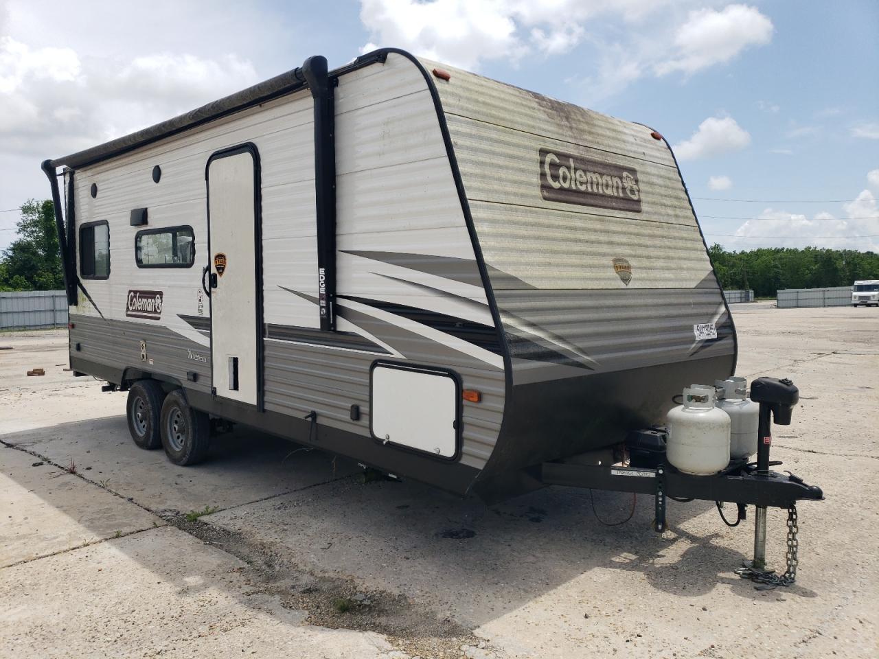  Salvage Coleman Travel Tra
