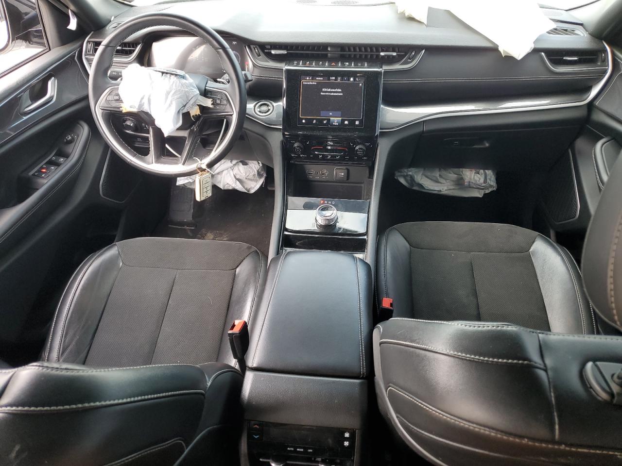 JEEP GRAND CHEROKEE L LAREDO
