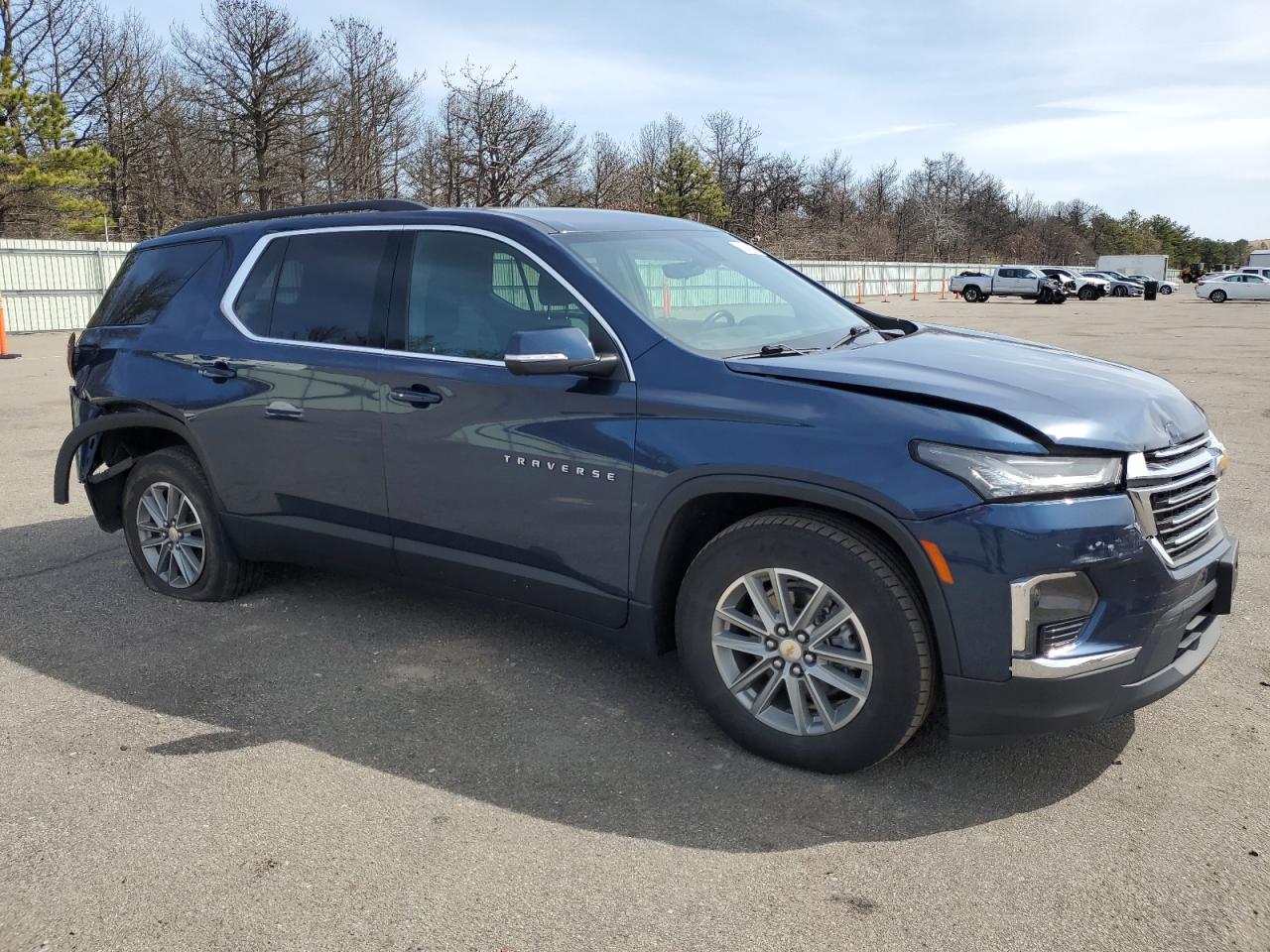 CHEVROLET TRAVERSE LT