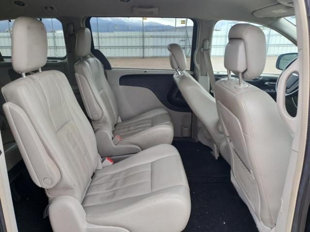 2011 CHRYSLER TOWN & COU - 2A4RR8DG7BR676225