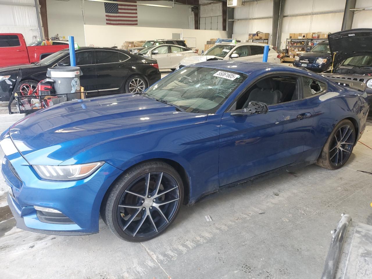 FORD MUSTANG