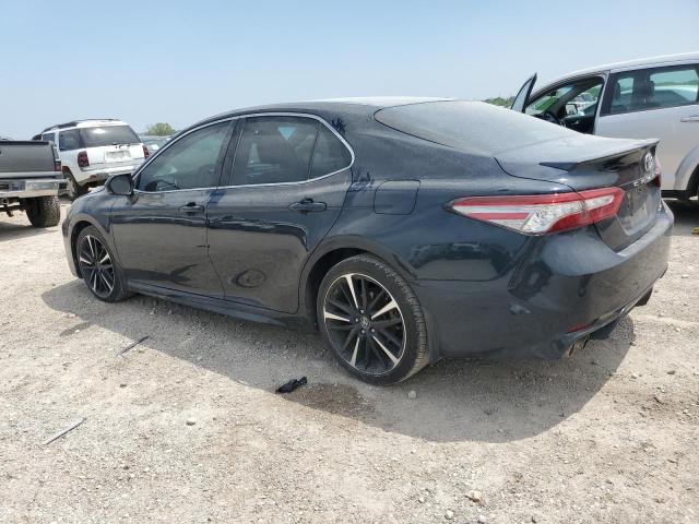 Vin: 4t1b61hk0ju640136, lot: 51082835, toyota camry xse 20182