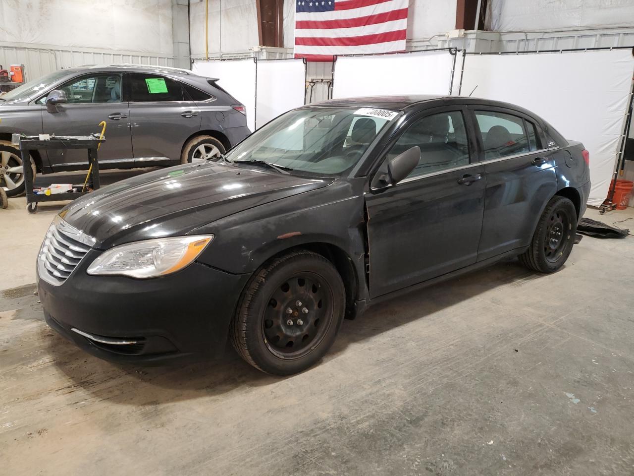  Salvage Chrysler 200