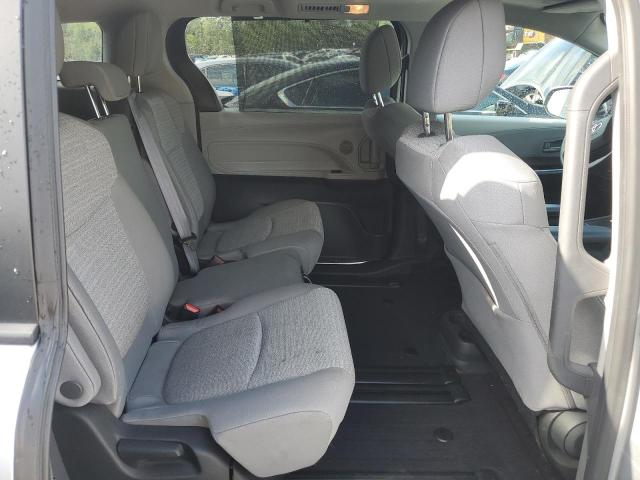 2022 TOYOTA SIENNA LE - 5TDBSKFC6NS042760