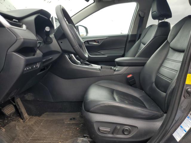 2021 TOYOTA RAV4 XLE P 2T3A1RFV2MW143140