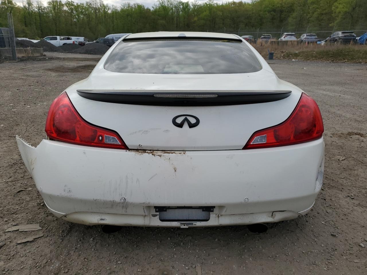 Infiniti G37 2013