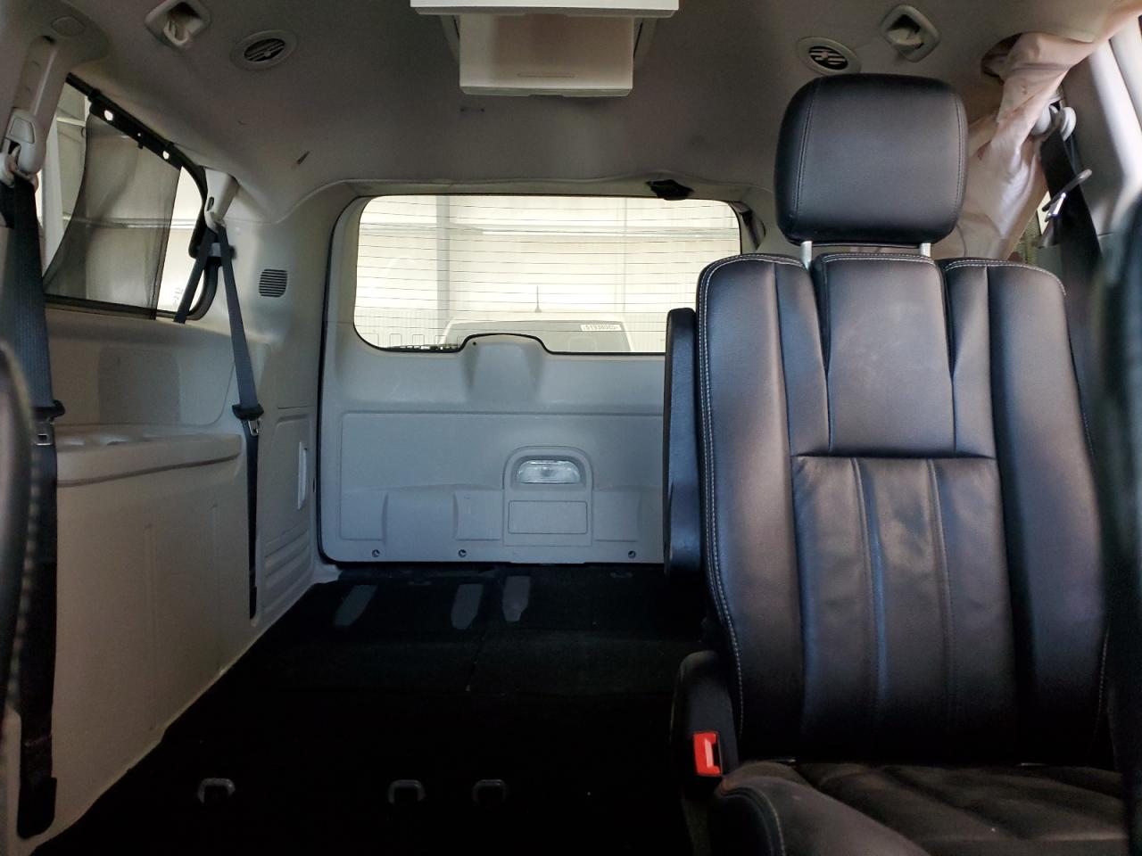 CHRYSLER TOWN & COUNTRY TOURING