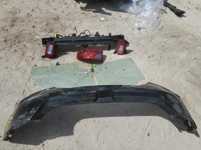 2024 HYUNDAI VENUE SEL KMHRC8A37RU315952