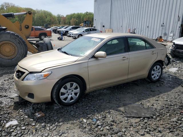 TOYOTA CAMRY BASE