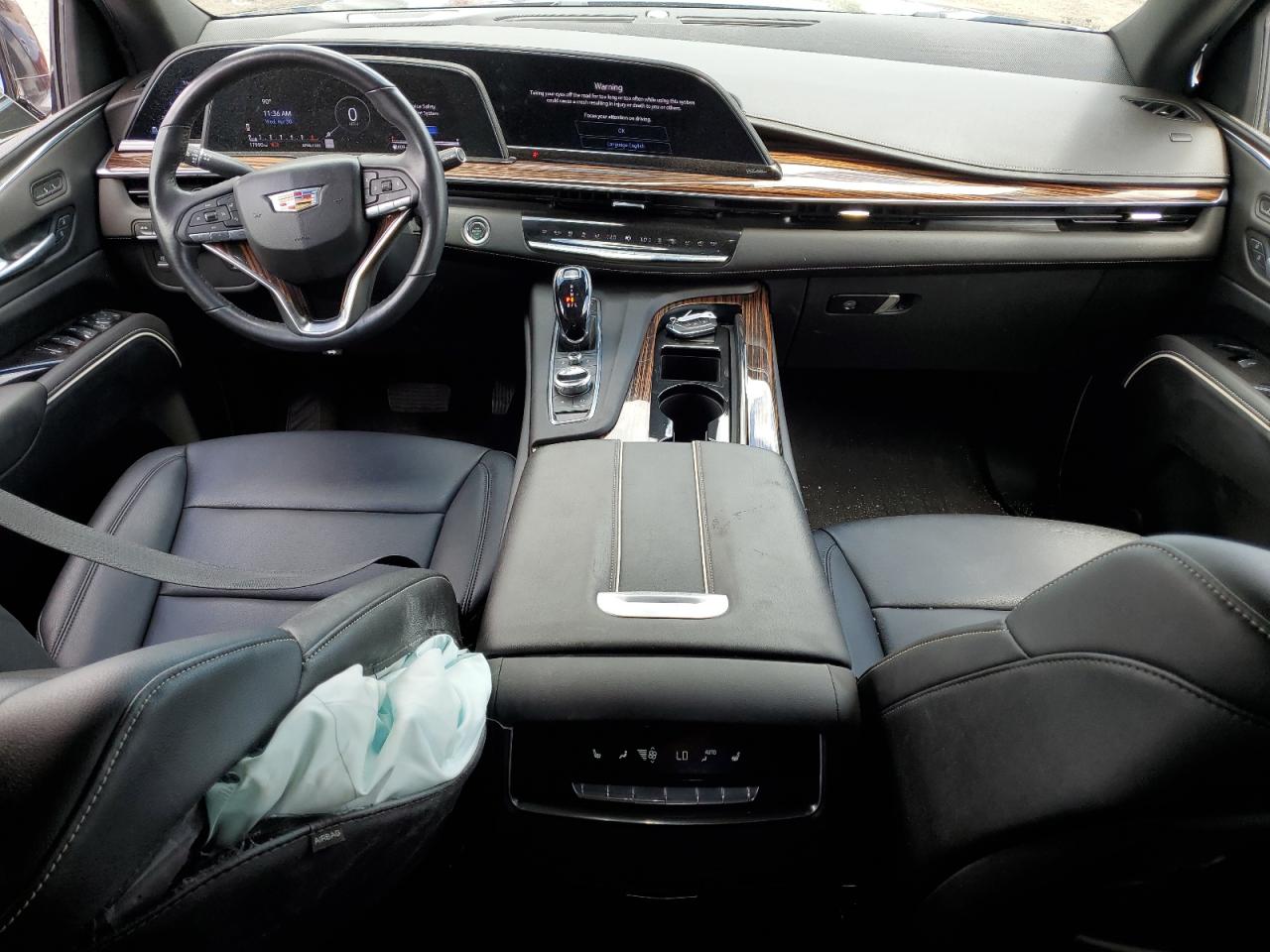 CADILLAC ESCALADE ESV LUXURY