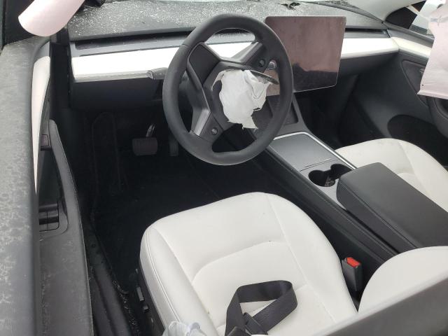 2024 TESLA MODEL Y - 7SAYGDEE5RA235339