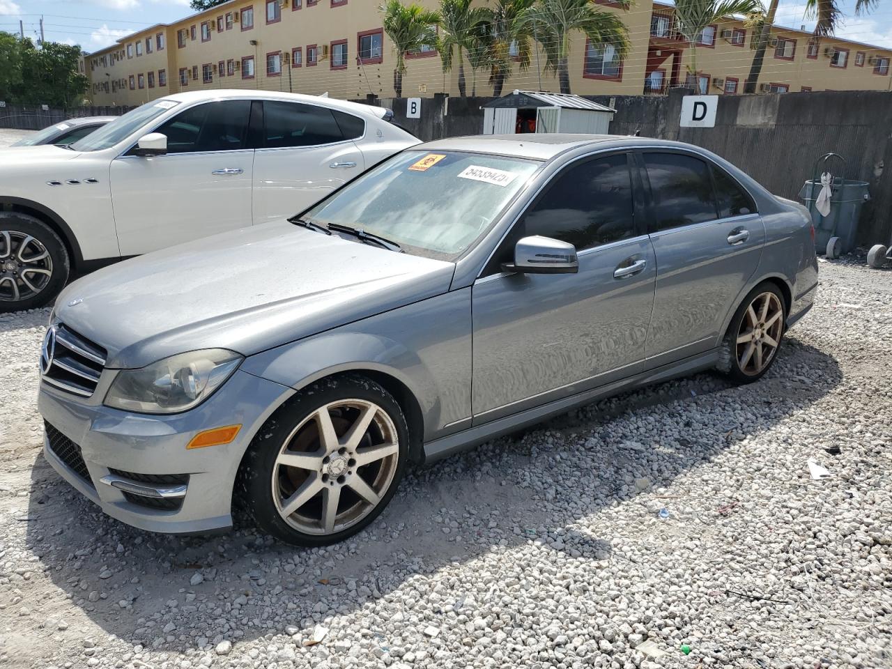 MERCEDES-BENZ C-CLASS 250