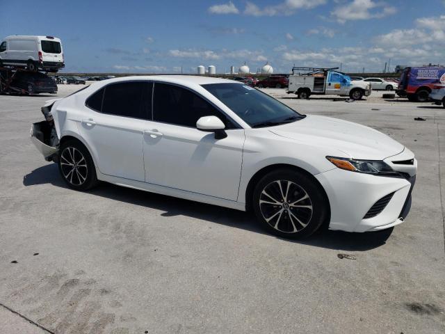 Vin: 4t1b11hk5ju090298, lot: 53640255, toyota camry l 20184