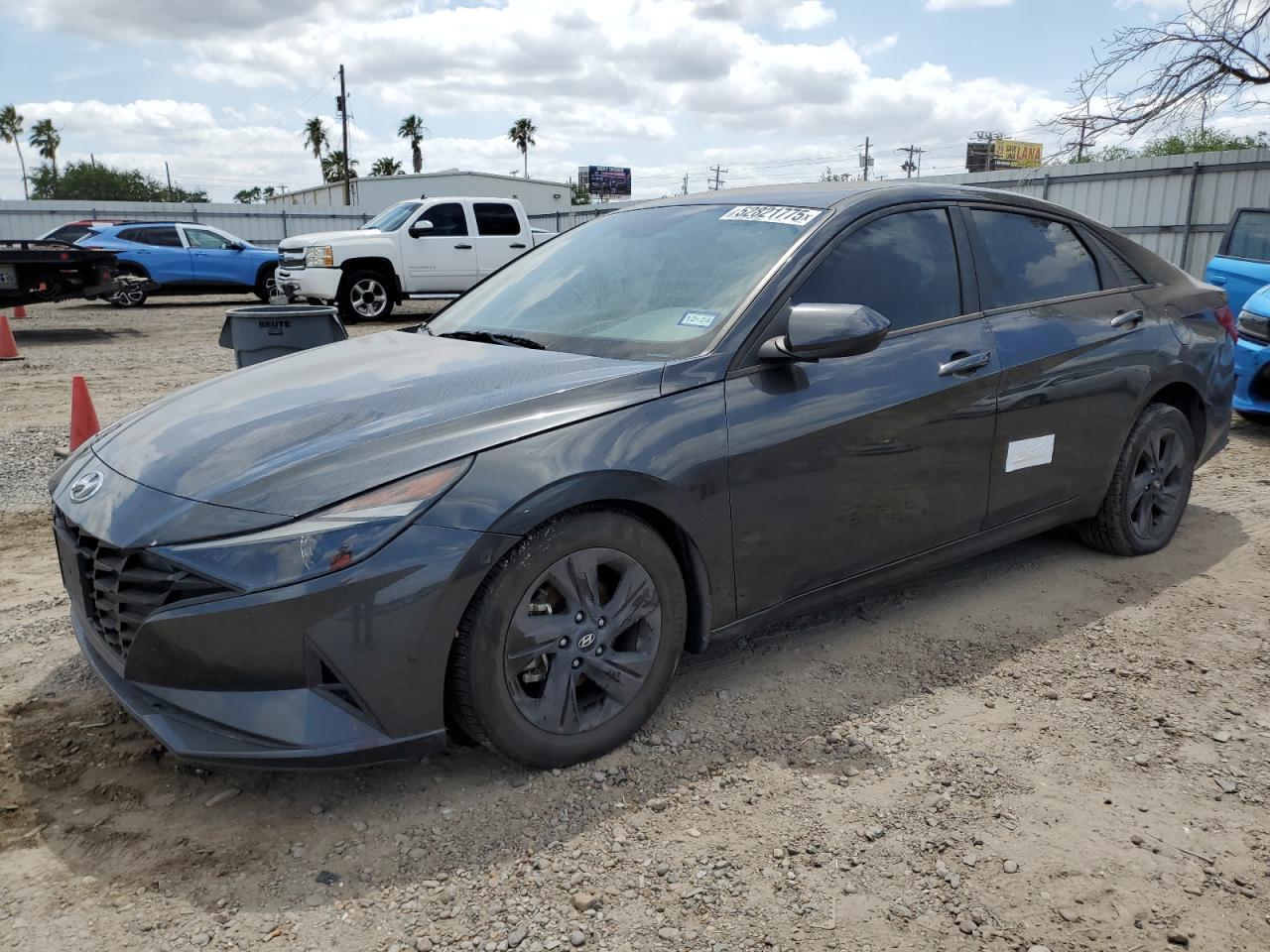 HYUNDAI ELANTRA SEL