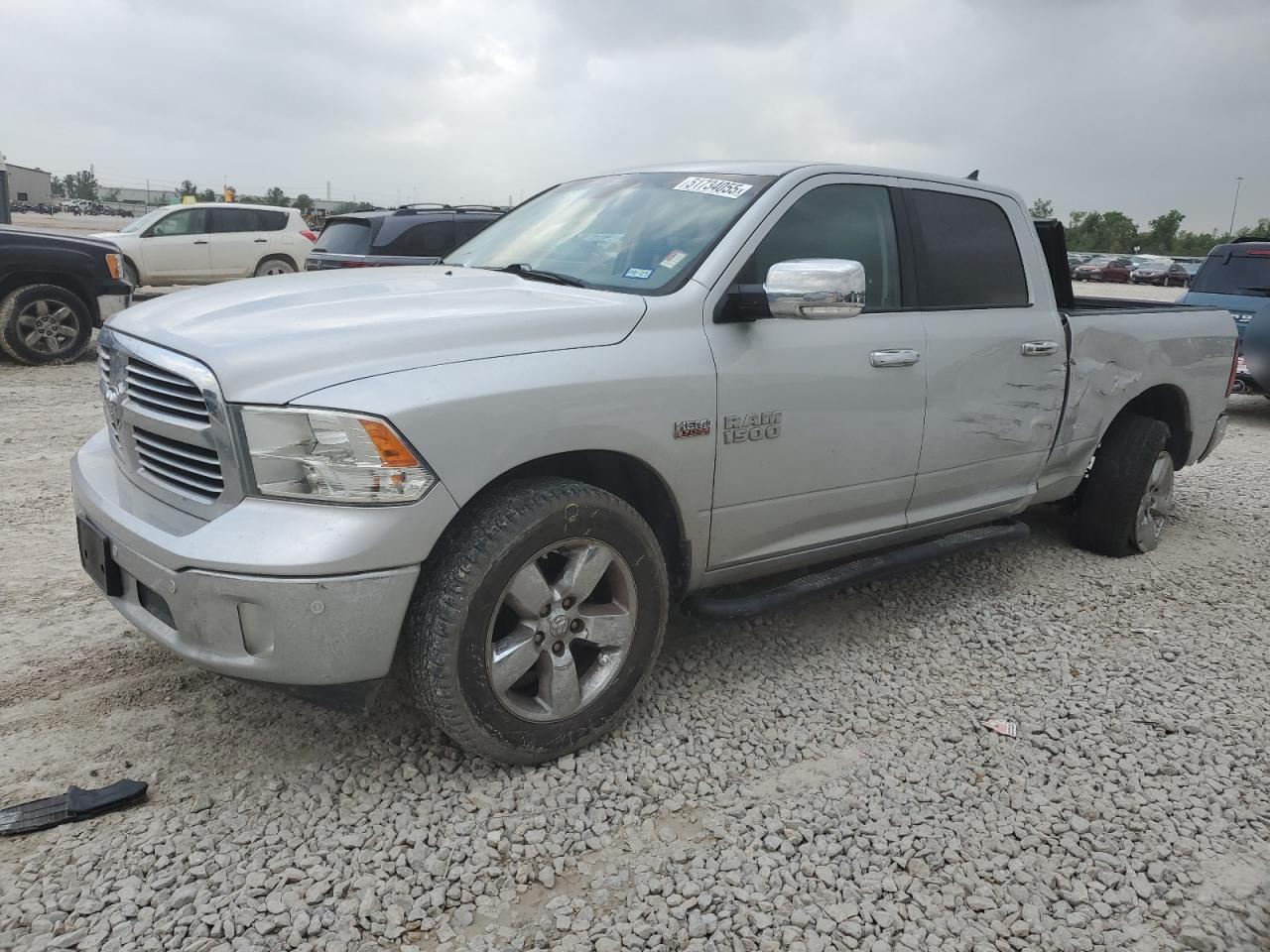 RAM 1500 SLT