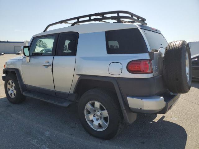 TOYOTA FJ CRUISER 2007 silver 4dr spor gas JTEBU11F570090497 photo #3