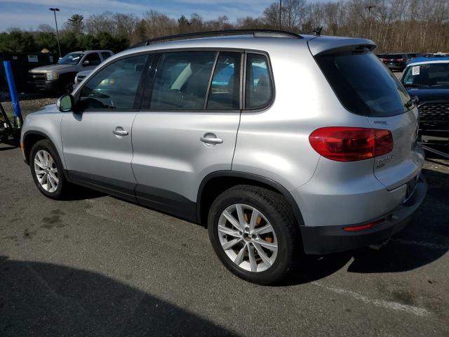 2017 VOLKSWAGEN TIGUAN S WVGBV7AX0HK053081