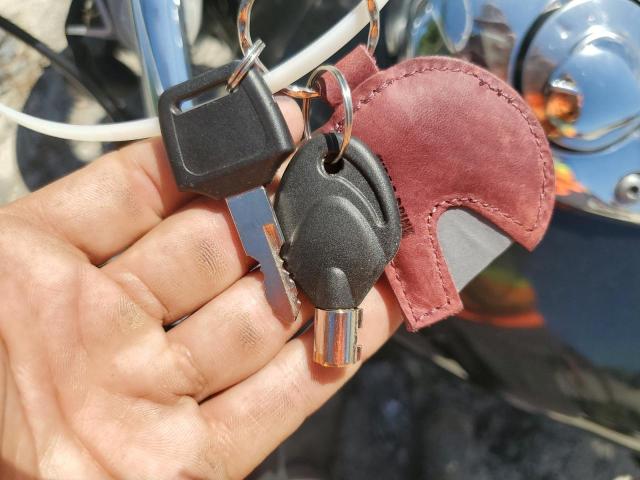 2000 HONDA VT750 CD2 JH2RC4463YM201360