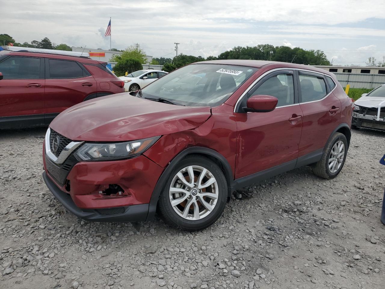 NISSAN ROGUE SPORT S