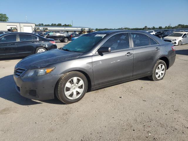 TOYOTA CAMRY BASE