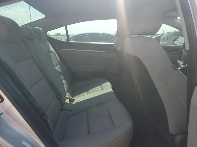 2018 HYUNDAI ELANTRA SE - KMHD74LF3JU665856