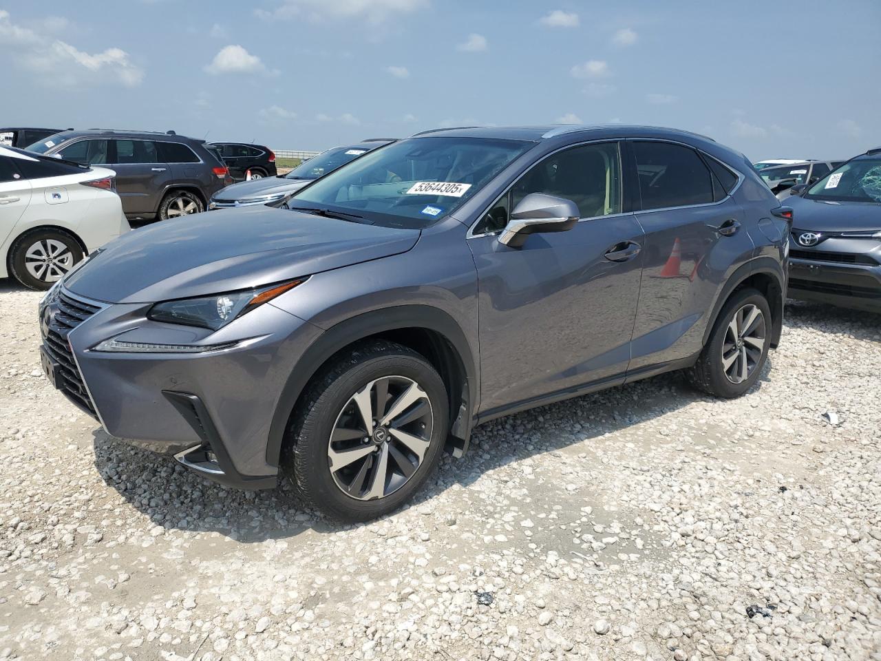 LEXUS NX 300 BASE