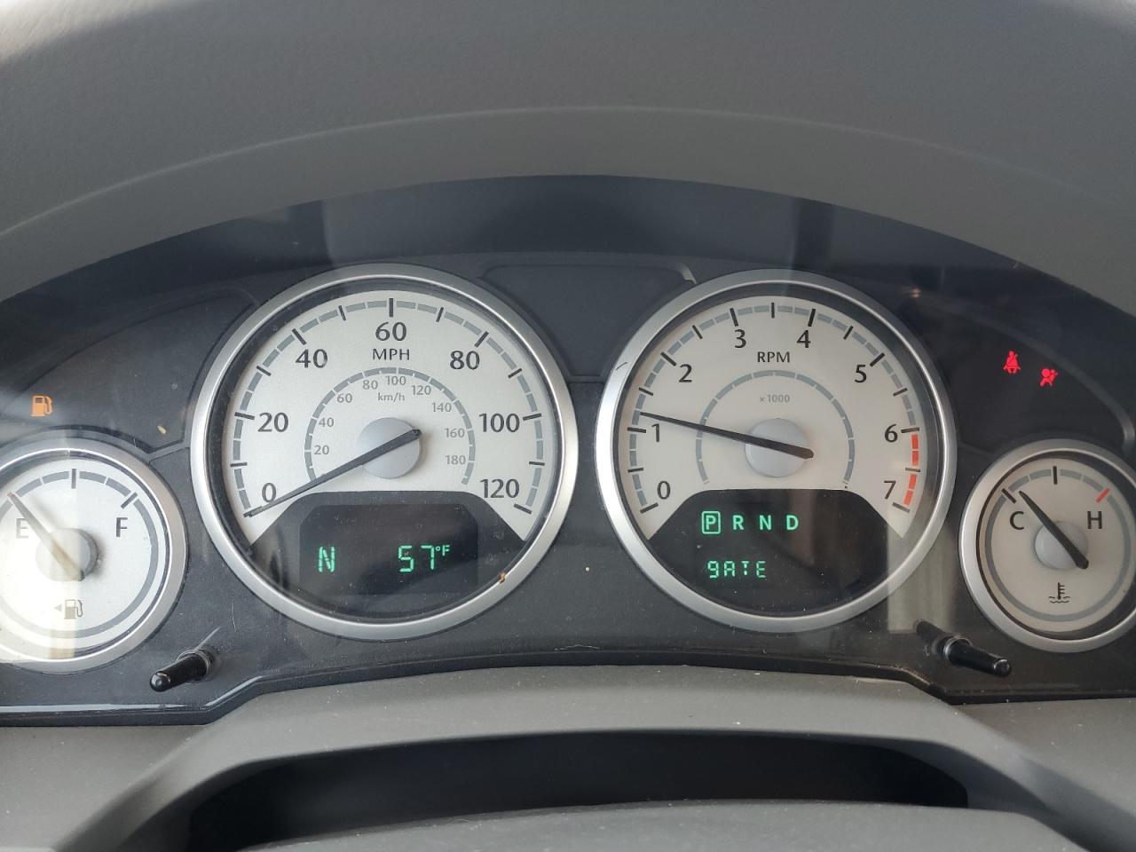 CHRYSLER TOWN & COUNTRY TOURING