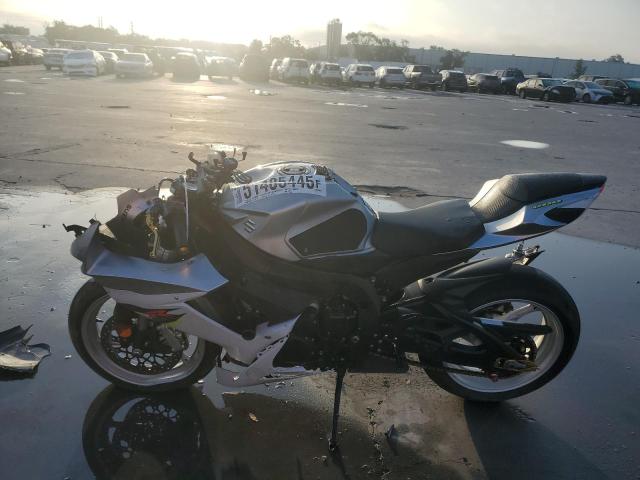 2018 SUZUKI GSX-R600 JS1GN7FAXJ2100258