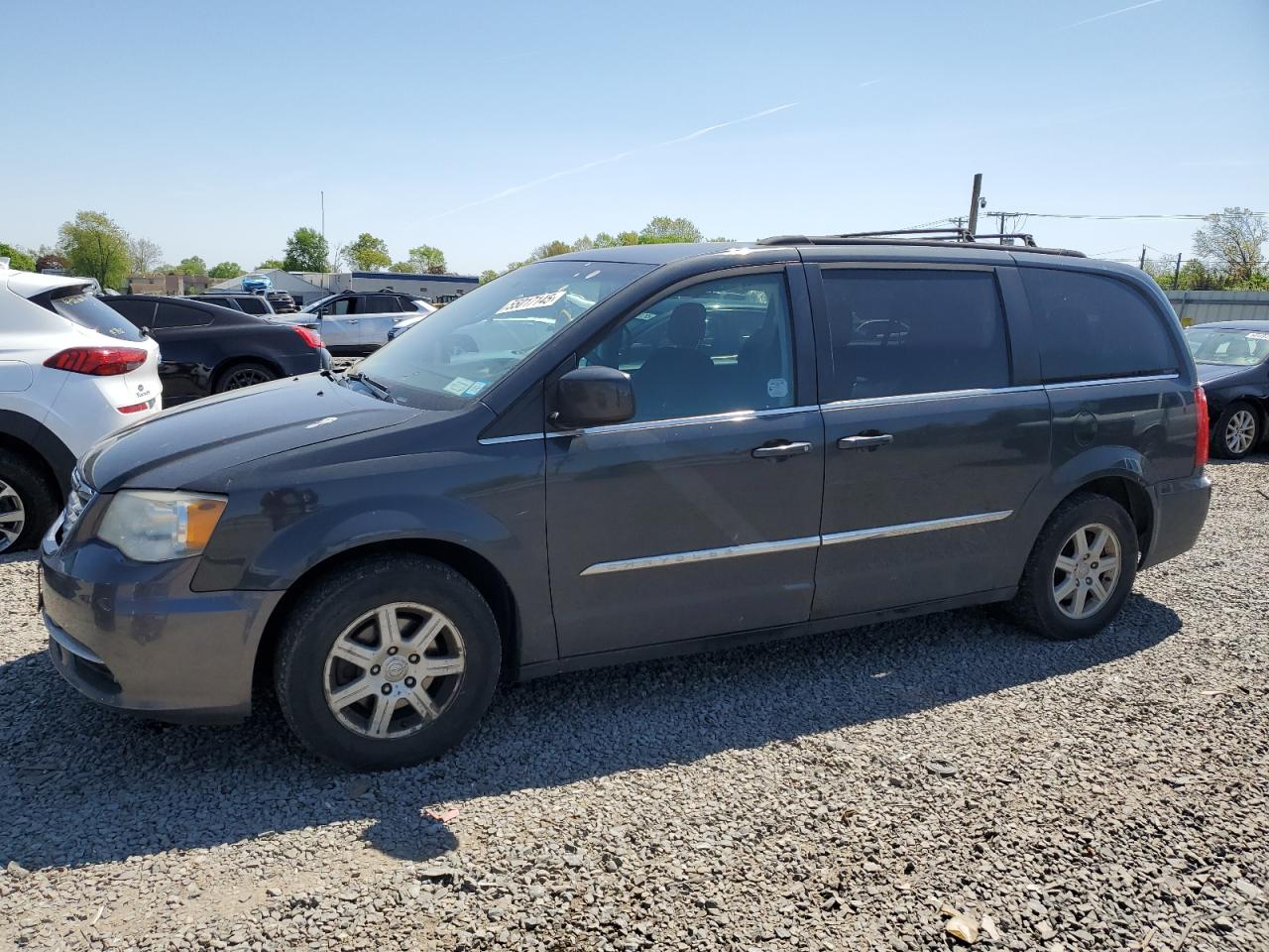 CHRYSLER TOWN & COUNTRY TOURING