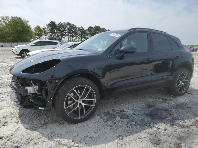 PORSCHE MACAN BASE