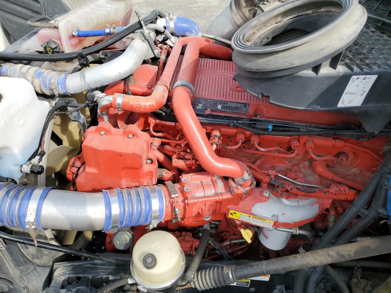 Lot #3246760830 2016 PETERBILT TRACTOR 579